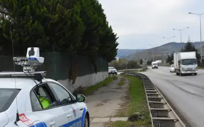 Milyonlarca sürücüyü ilgilendiriyor! Bakanlık yeni dijital uygulamayı devreye aldı: Radar noktaları tek haritada görülebilecek